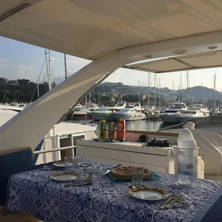 Boat & Breakfast * 圣雷默